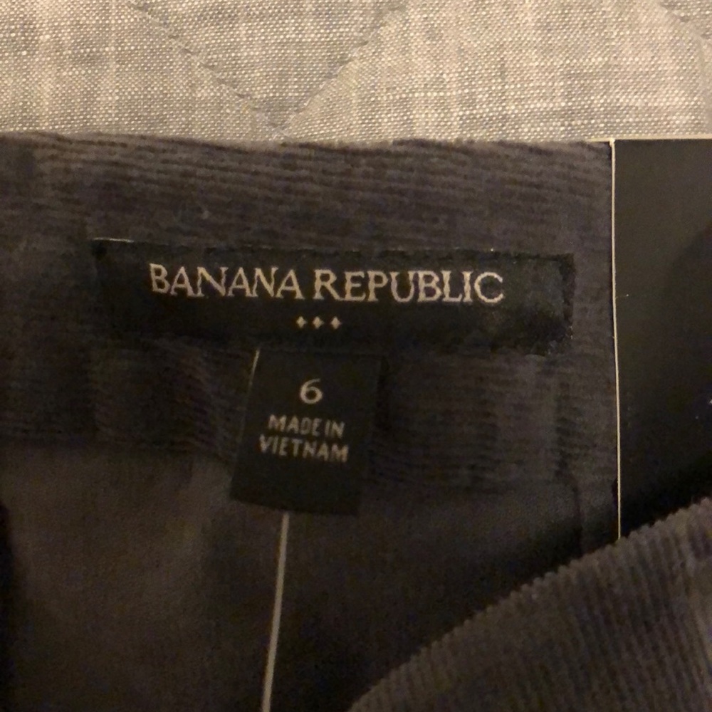 Banana republic corduroy skirt - Picture 3 of 4